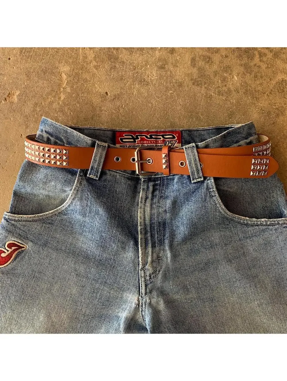 Diamond Studded brown essential belt. Y2k 2000s style. Fits a 30-36 inch waist.